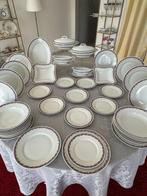 Hutschenreuther - Rosenmuster - Eetservies voor 12 (40) -