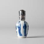 Parfumfles - Porselein - Kangxi (1662-1722)
