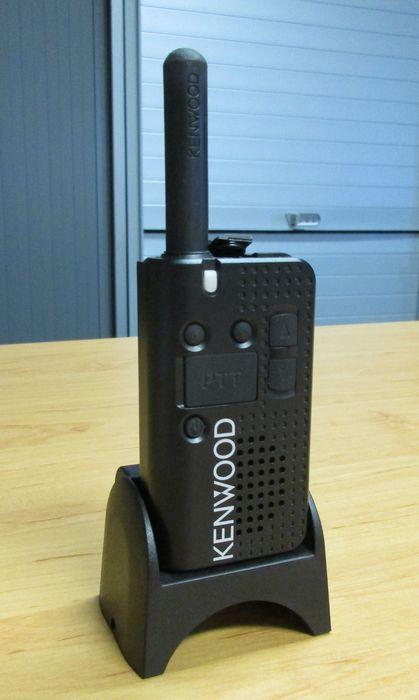 Kenwood Walkie Talkie enkel zonder lader, Zakelijke goederen, Kantoor en Winkelinrichting | Winkel en Inventaris