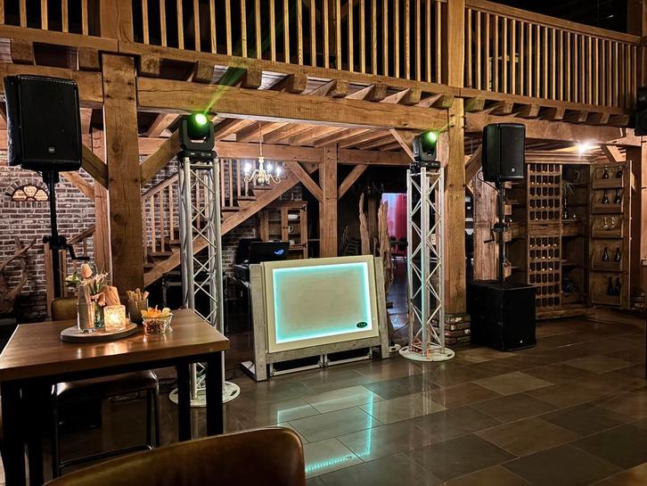 Allround DJ, bruiloft DJ, verjaardag dj boeken, Diensten en Vakmensen, Muzikanten, Artiesten en Dj's, Dj