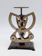 Columbus - Post/brieven weegschaal - IJzer, Messing, Antiek en Kunst