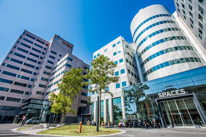 Kantoorruimte in Regus Goudsepoort, Zakelijke goederen, Bedrijfs Onroerend goed