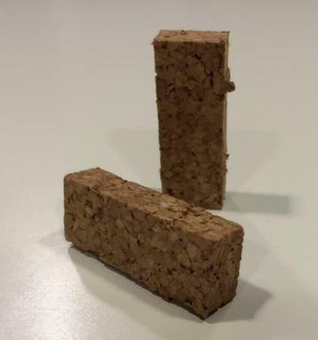 Kurk afstandsblokjes 20 stuks beschikbaar voor biedingen