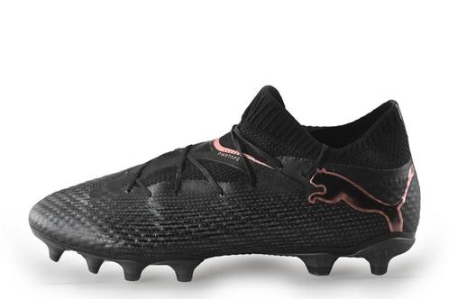 Puma Voetbalschoenen in maat 42 Zwart | 10% extra korting, Kleding | Heren, Schoenen, Zwart, Zo goed als nieuw, Verzenden