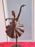 Beeld, Ballerina after Milo -1,7 kg - 31 cm - Brons, Marmer