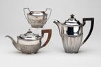 A Dutch silver three-piece coffee and tea service, Zilver, Ophalen