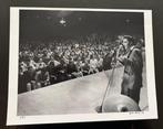 Bill Ray - Elvis Presley on stage