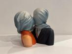 Parastone - DAprès René Magritte - sculptuur, Les Amants, Antiek en Kunst