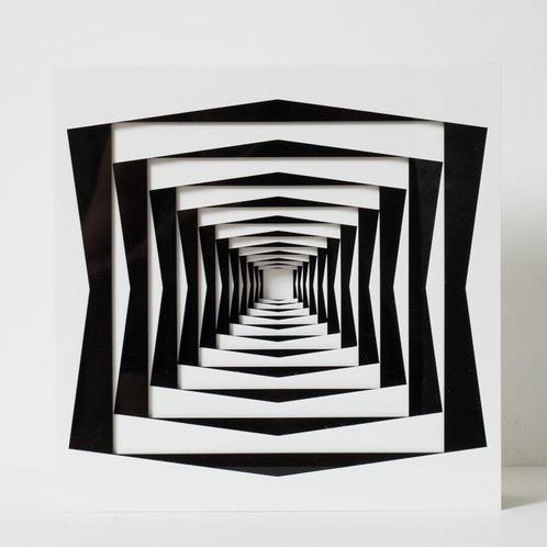 Gio Schiano - sculptuur, Temple - 30 cm - Giet-methacrylaat, Antiek en Kunst, Kunst | Designobjecten