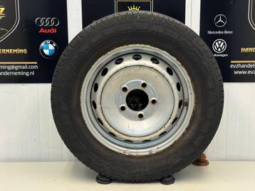 Renault Master III reservewiel band met velg 215/65R16C beschikbaar voor biedingen