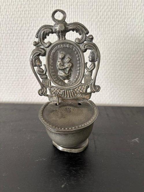 Wijwatervat - 1850-1900 - Oude kleine waterzuil, Antiek en Kunst, Antiek | Boeken en Bijbels