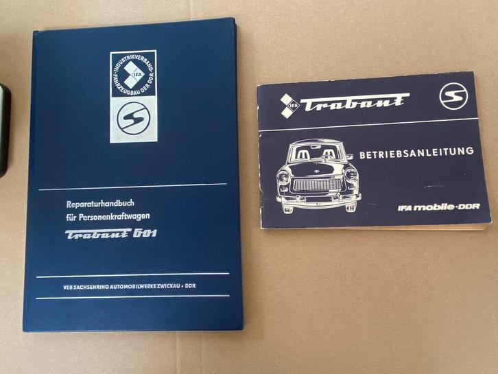 Trabant 601 - Reparatie - Restauratie en Onderhoud, Boeken, Auto's | Boeken, Gelezen, Ophalen of Verzenden