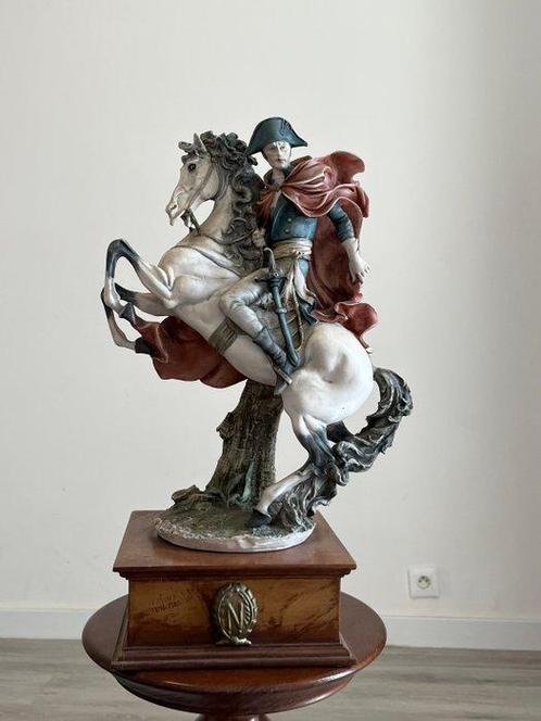 Capodimonte, Giuseppe Armani - sculptuur, Napoléon - 43 cm -, Antiek en Kunst, Antiek | Glas en Kristal