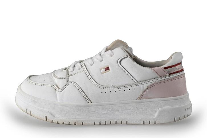 Tommy Hilfiger Sneakers in maat 35 Wit | 10% korting, Kinderen en Baby's, Kinderkleding | Schoenen en Sokken, Jongen of Meisje