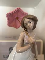 Lladró - José Puche - Beeldje, Bajo el sol de primavera -