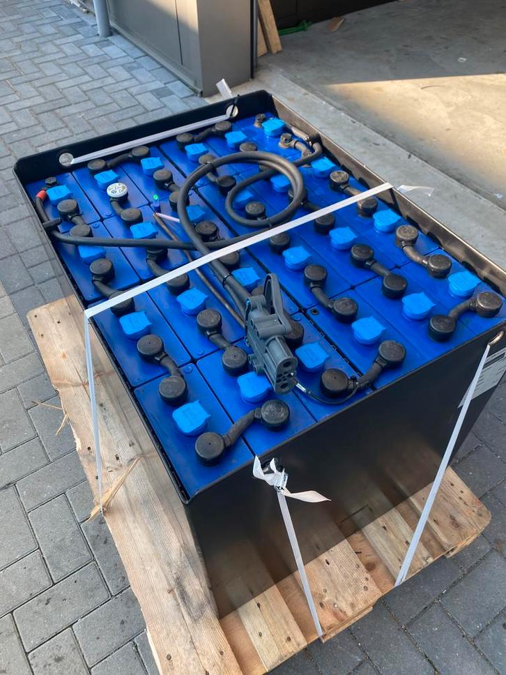 Accu s heftruck still linde Nissan 48V 5pzsh 625ah, Zakelijke goederen, Machines en Bouw | Heftrucks en Intern transport, Heftruck