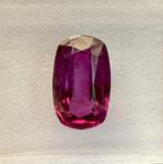 1 pcs Roze Saffier - 1.40 ct - International Gemological, Nieuw