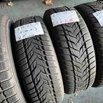 2 x Vredestein Wintrac Xtreme S 215-65-16 Winterbanden 7,5mm, 16 inch, Band(en), Personenwagen, Gebruikt
