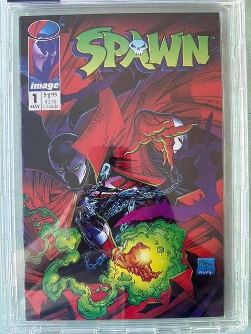 Spawn #1 - EGC 9.7 - 1st appearance of Spawn - 1 Graded, Boeken, Strips | Comics