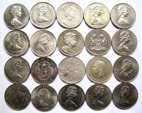 Wereld. 20 Different Crown size coins 1951-2006 all high, Postzegels en Munten, Munten | Europa | Niet-Euromunten