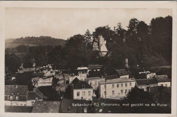 VALKENBURG - Panorama met gezicht op de Ruïne, Verzamelen, Ansichtkaarten | Nederland, Verzenden