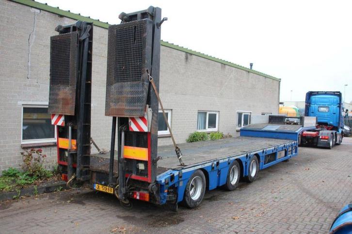 Veiling: Dieplader Kaessbohrer LB3e 2010, Auto's, Vrachtwagens, BTW verrekenbaar, Overige brandstoffen, Overige kleuren, Aanhangers en Opleggers