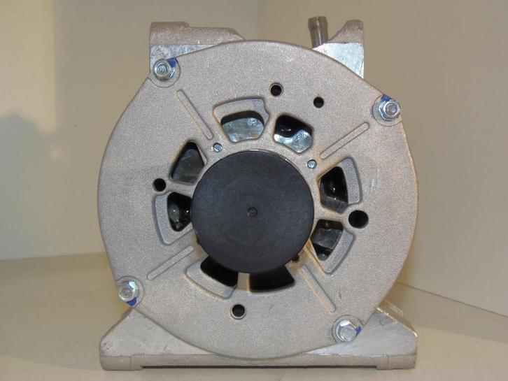 Dynamo 150A Mercedes-Benz A160 A170 Vaneo watergekoeld nieuw, Auto-onderdelen, Motor en Toebehoren, Verzenden