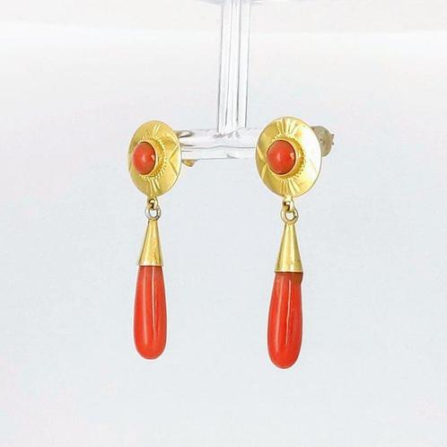 Hangoorbellen - 18 karaat Geel goud Koraal, Sieraden, Tassen en Uiterlijk, Antieke sieraden