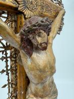 Beeld, Antiek kruisbeeld - 45 cm - Gips, Hout, Metaal