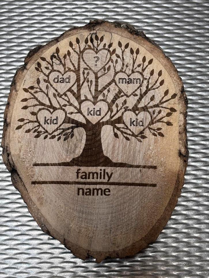 Stamboom op houten schijf laser gravure, Antiek en Kunst, Kunst | Etsen en Gravures, Verzenden