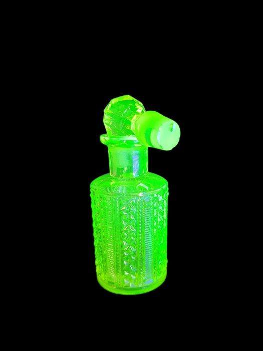Scailmont - Parfum vaas - uranium glas - Uraniumglas, Antiek en Kunst, Antiek | Glas en Kristal