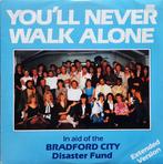 12 inch gebruikt - The Crowd  - Youll Never Walk Alone (..., Cd's en Dvd's, Vinyl Singles, Zo goed als nieuw, Verzenden
