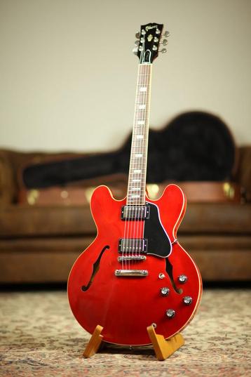 Gibson Memphis ES-335 Traditional 2017 | Antique Fad. Cherry beschikbaar voor biedingen