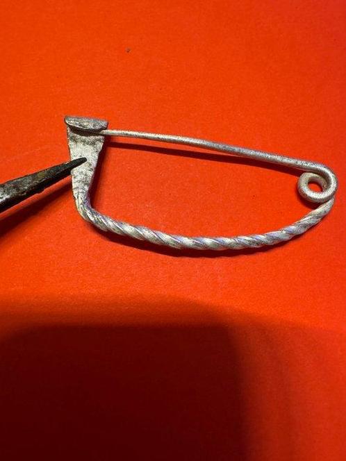 Keltisch Zilver Fibula - 55 mm, Sieraden, Tassen en Uiterlijk, Antieke sieraden