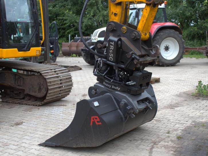 SMZ TR Draaikantelstuk/Tiltrotator, Zakelijke goederen, Machines en Bouw | Kranen en Graafmachines, Graafmachine