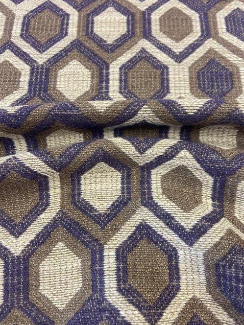 Prestigieuze stof, stevig maar heel zacht, met geometrische, Antiek en Kunst, Antiek | Kleden en Textiel