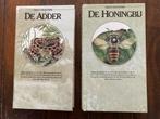2 Dierenmonografieën - De Adder - De Honingbij, Ophalen of Verzenden, Gelezen