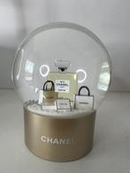 Chanel - snow globe - Kerstdecoratie - Glas, Antiek en Kunst