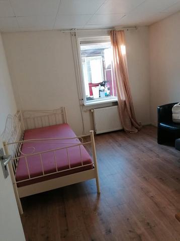 Te huur: Kamer Venestraat in Nijkerk beschikbaar voor biedingen