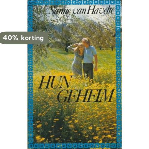 Hun geheim 9789026964015 Sanne van Havelte, Boeken, Overige Boeken, Gelezen, Verzenden