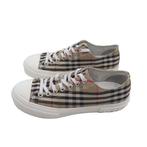 Burberry - Low-top sneakers - Maat: EU 43.5, Nieuw