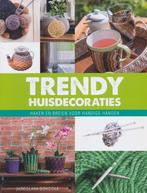 Trendy huisdecoraties. Haken en breien voor handige handen., Boeken, Verzenden, Gelezen, Jaroslava Dovcová