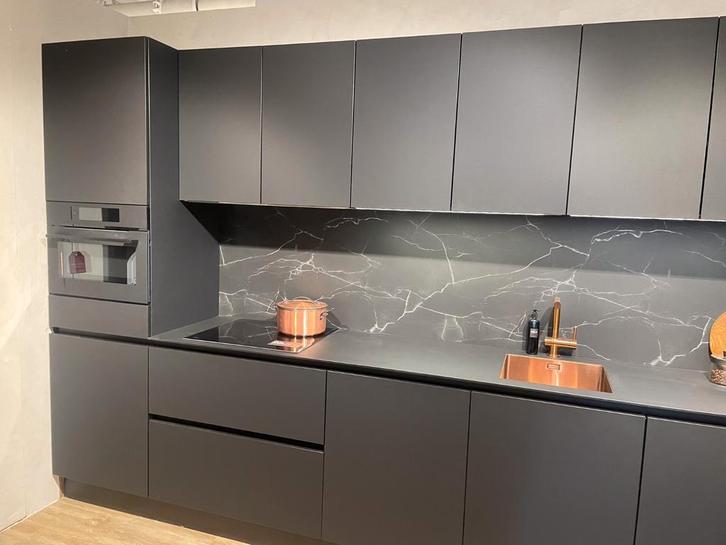 Keuken Franchetti Onyxzwart - Superkeukens, Huis en Inrichting, Keuken | Complete keukens, Zwart, Nieuw, Ophalen of Verzenden