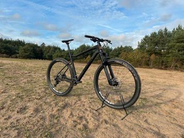 Hardtail Krush Impact 29 Carbon XT beschikbaar voor biedingen