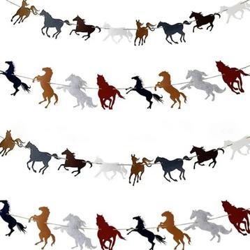 Paarden slinger van vilt en jute beschikbaar voor biedingen