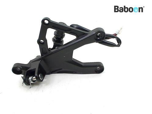 Schetsplaat Rechts Voor Yamaha YZF R1 M 2020 (YZF-R1 RN655), Motoren, Onderdelen | Yamaha, Gebruikt, Verzenden