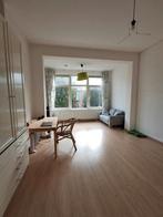 Te huur: Appartement Azaleastraat in Den Haag, Huizen en Kamers, Den Haag, Appartement, Zuid-Holland