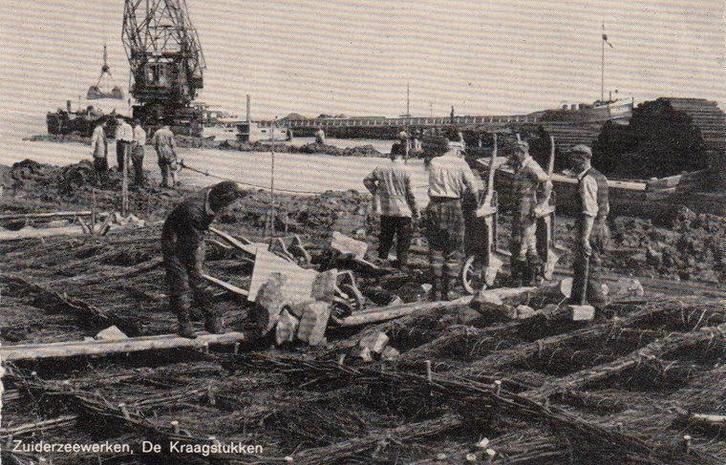 ZUIDERZEEWERKEN - De Kraagstukken, Verzamelen, Ansichtkaarten | Nederland, Verzenden