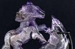 Prachtige droom Amethisten paard op halve maan met metalen, Verzamelen, Mineralen en Fossielen