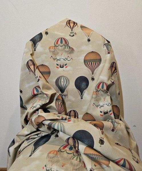 Limited Edition stof met luchtballonnen - Artmaison, Antiek en Kunst, Antiek | Kleden en Textiel